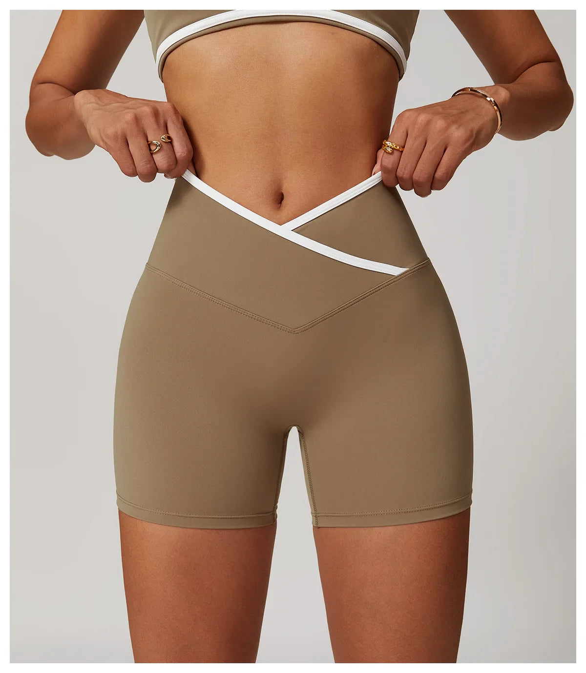 Vibe Short – Sculpting V-Waist Shorts