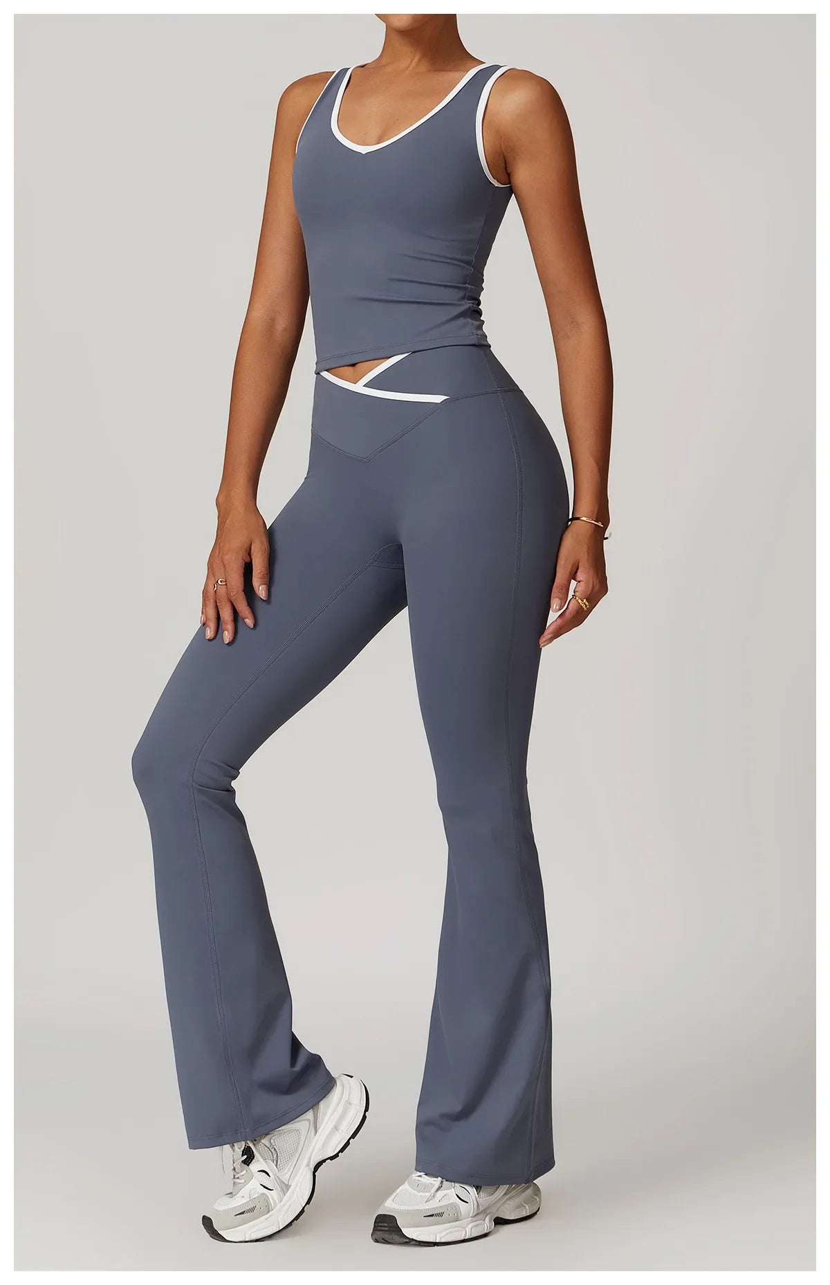 Active Line – Contrast Trim Tank