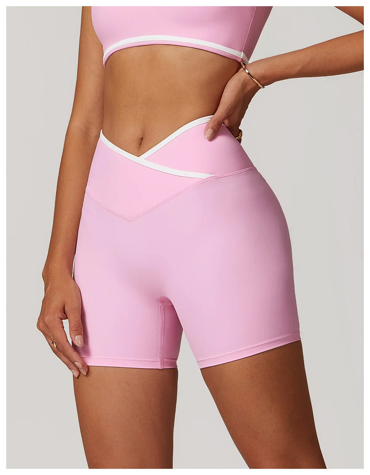 Vibe Short – Sculpting V-Waist Shorts