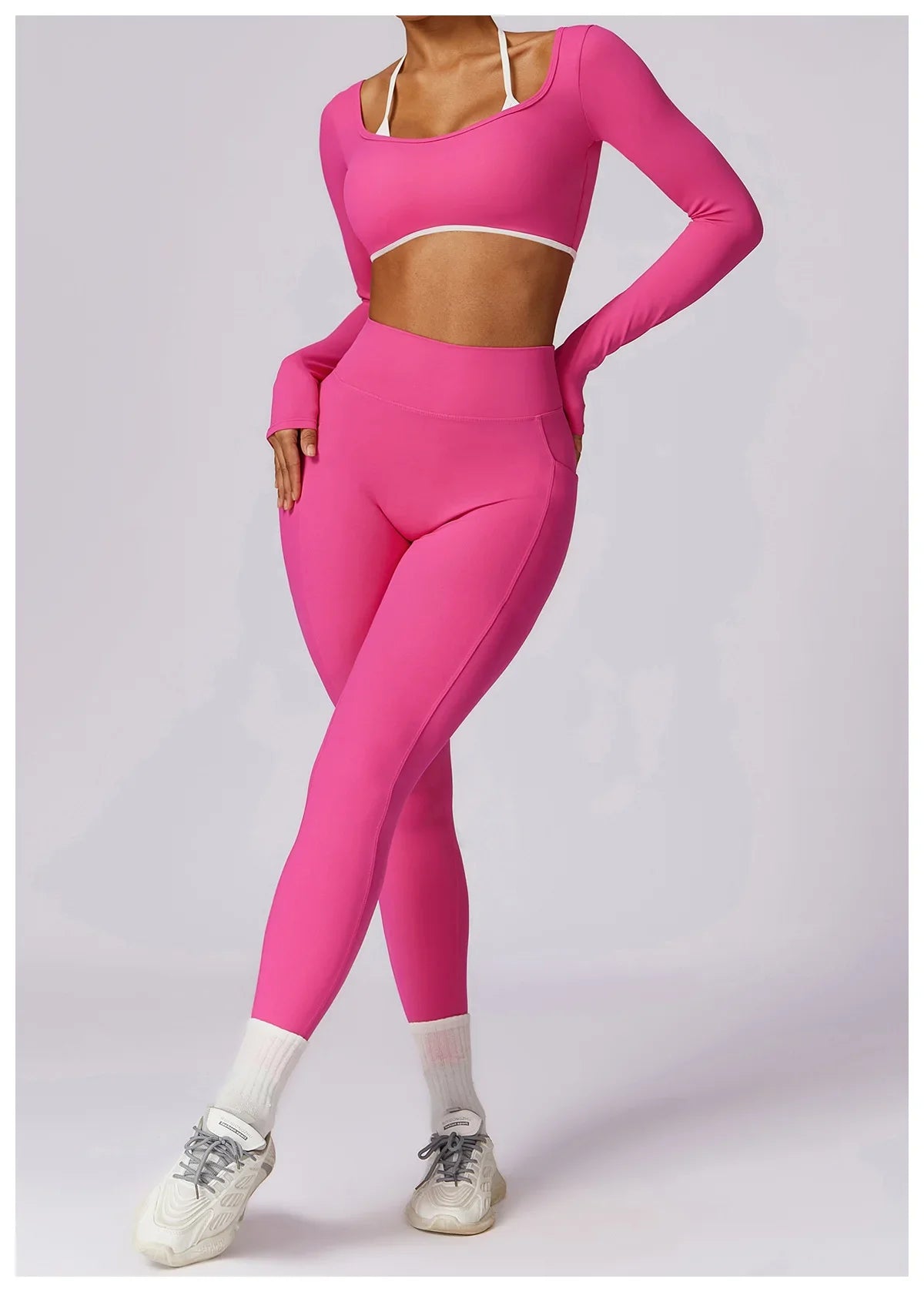 Elevé Back – Contrast Open Back Long Sleeve