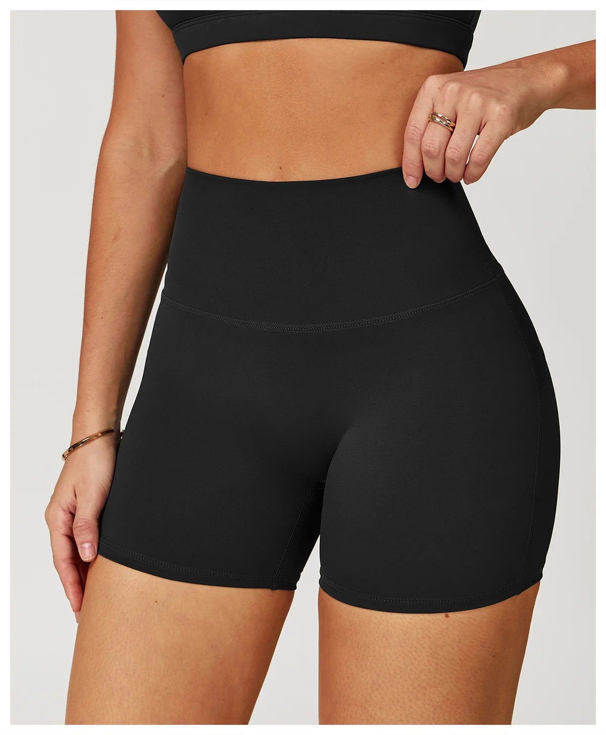 Form Short – Seamless Contour Fit