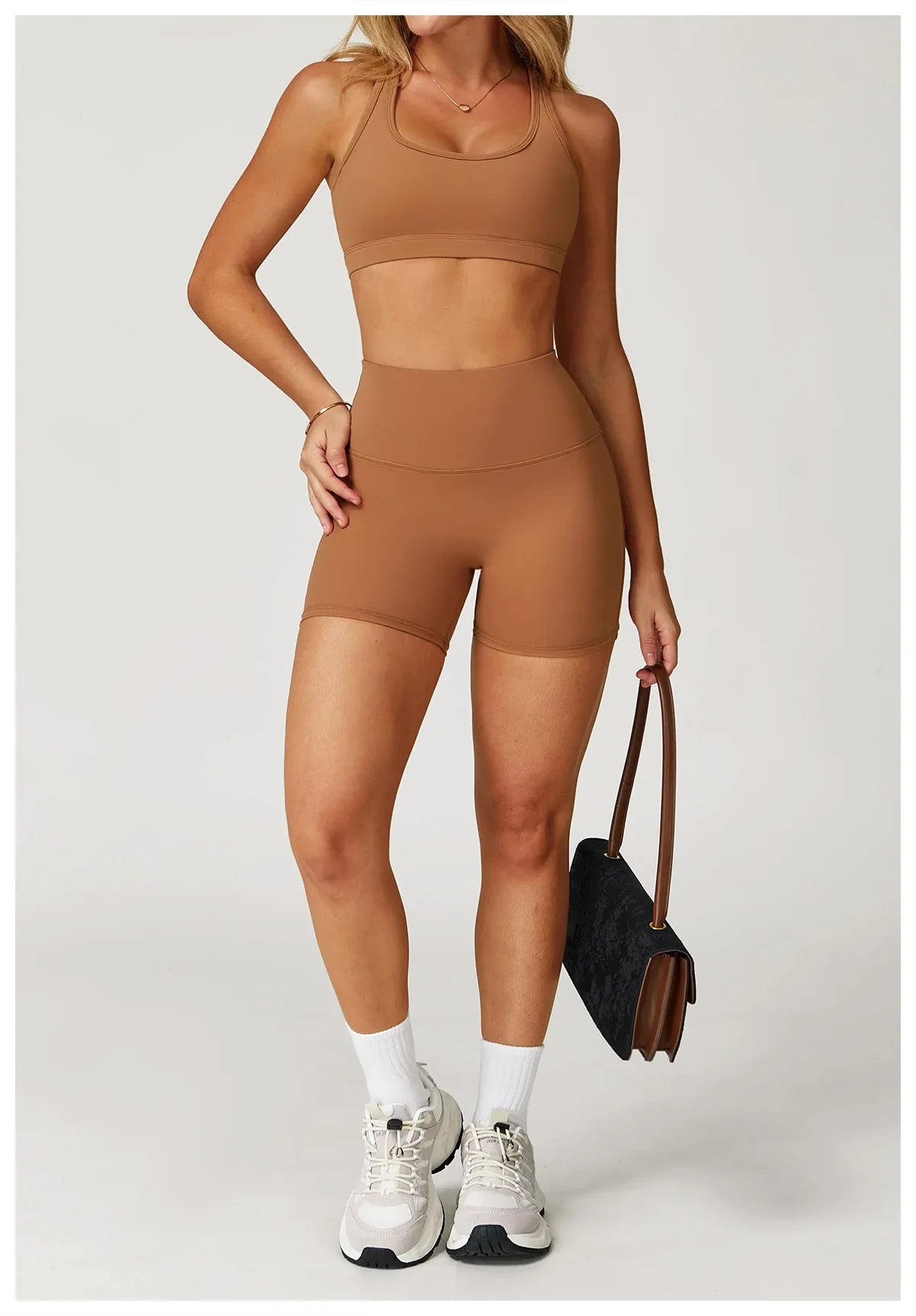 Form Short – Seamless Contour Fit