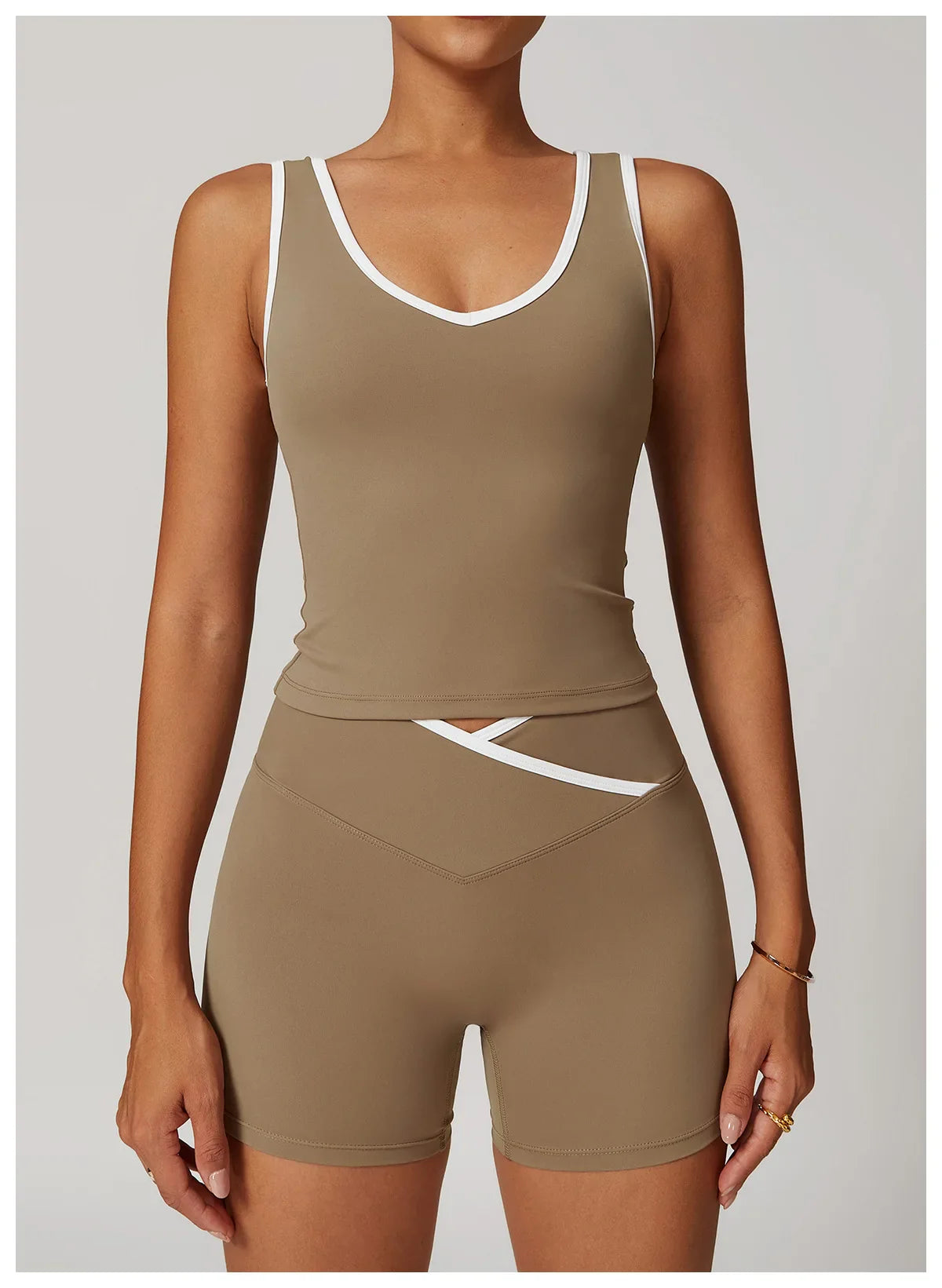 Active Line – Contrast Trim Tank