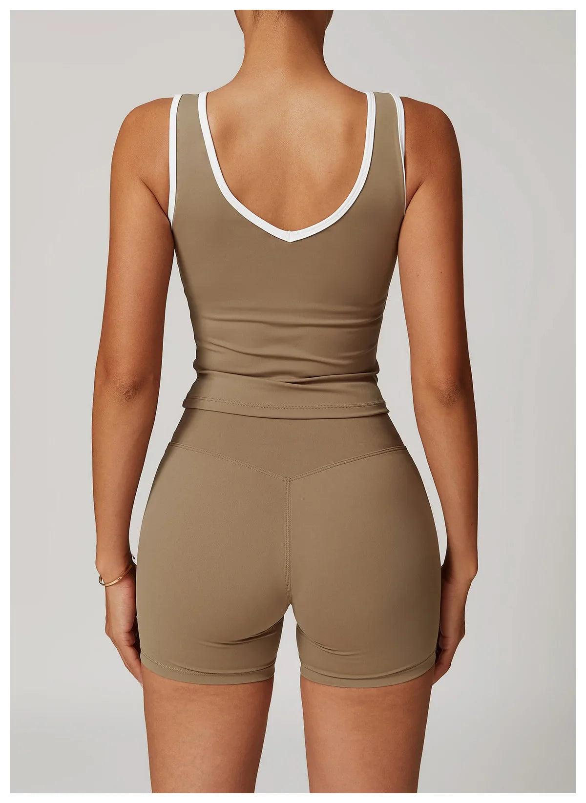 Active Line – Contrast Trim Tank