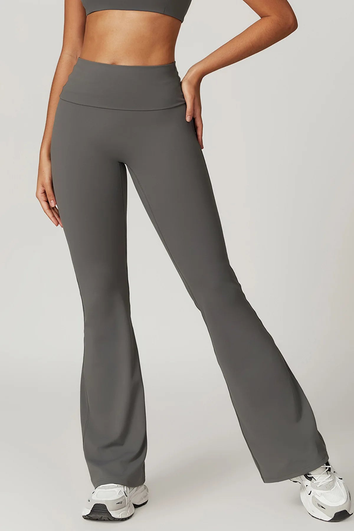 Aura Flare – Sculpting Flare Leggings