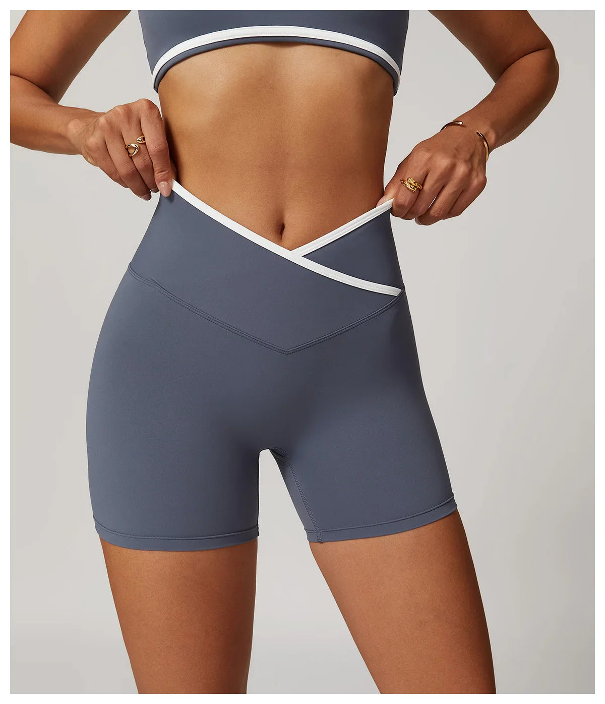 Vibe Short – Sculpting V-Waist Shorts
