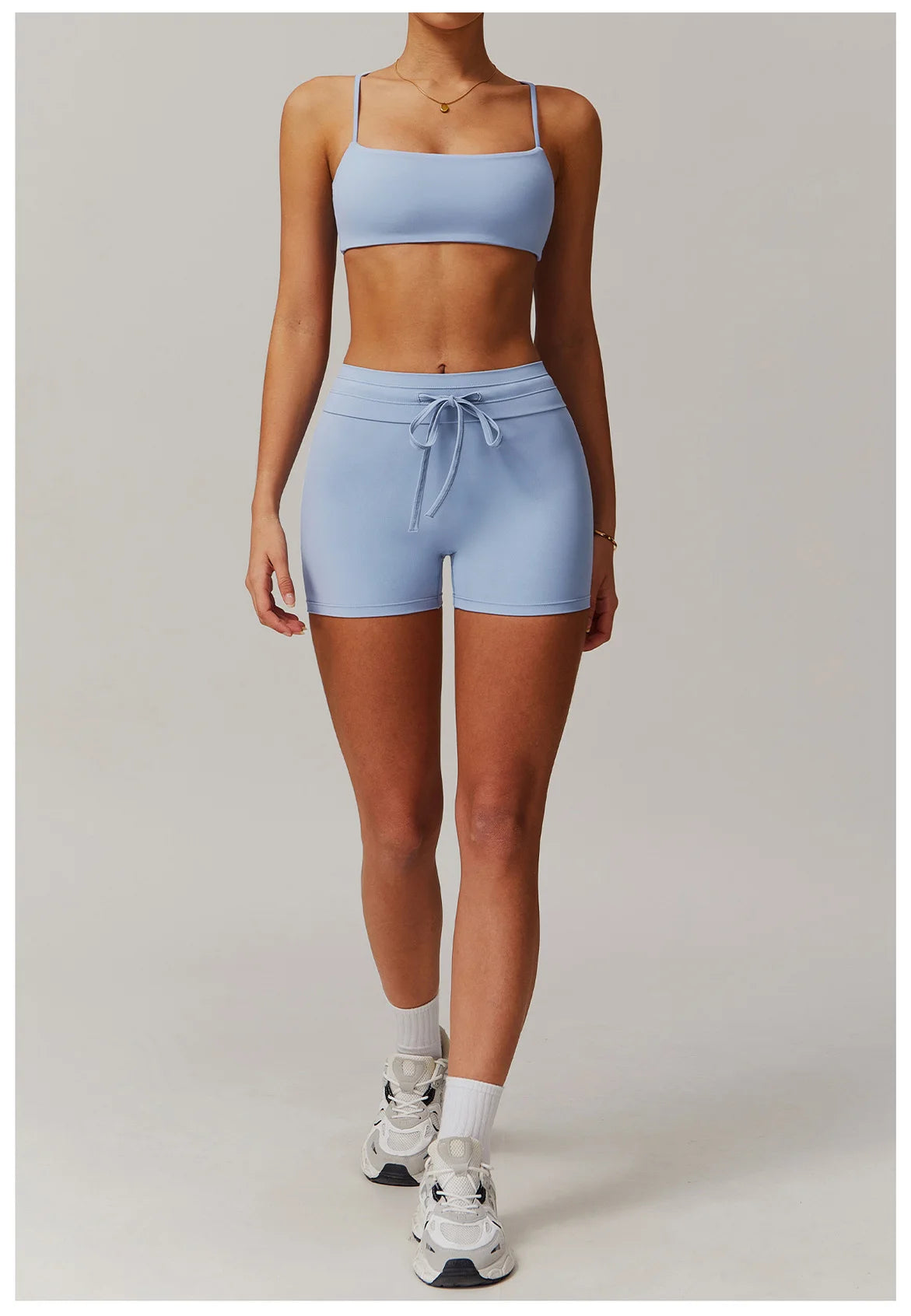 Ease Core Short – Bandeau Bra & Biker Set