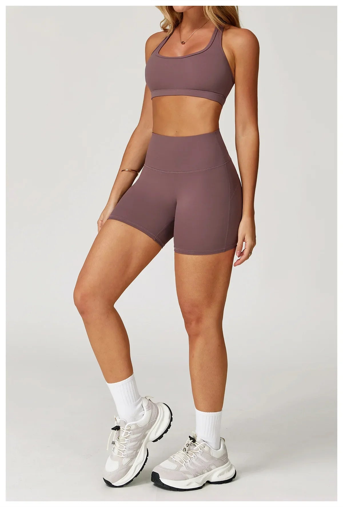 Form Short – Seamless Contour Fit