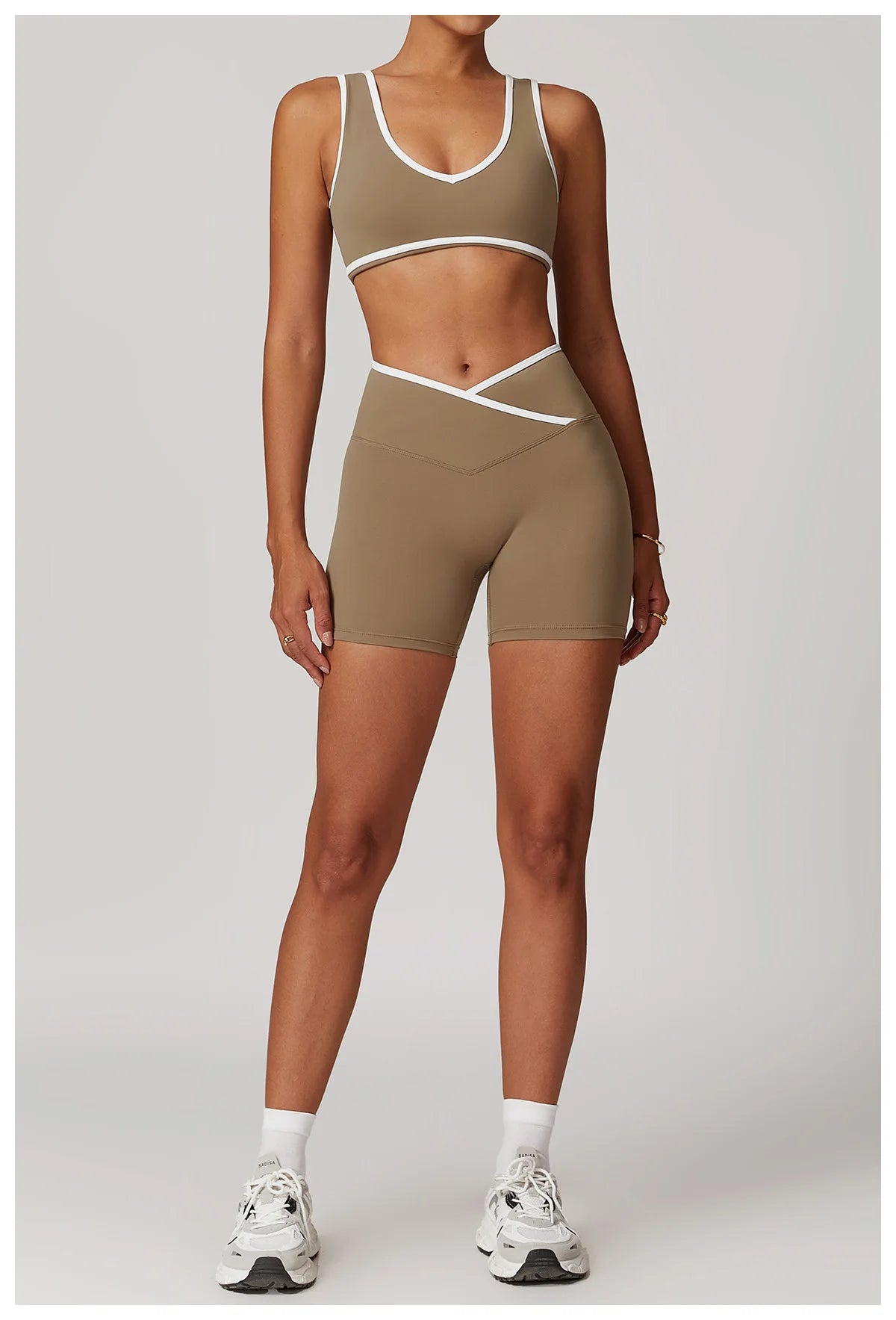 Vibe Short – Sculpting V-Waist Shorts