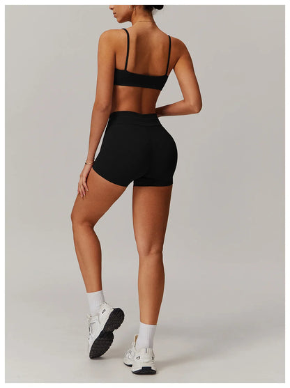 Ease Core Short – Bandeau Bra & Biker Set