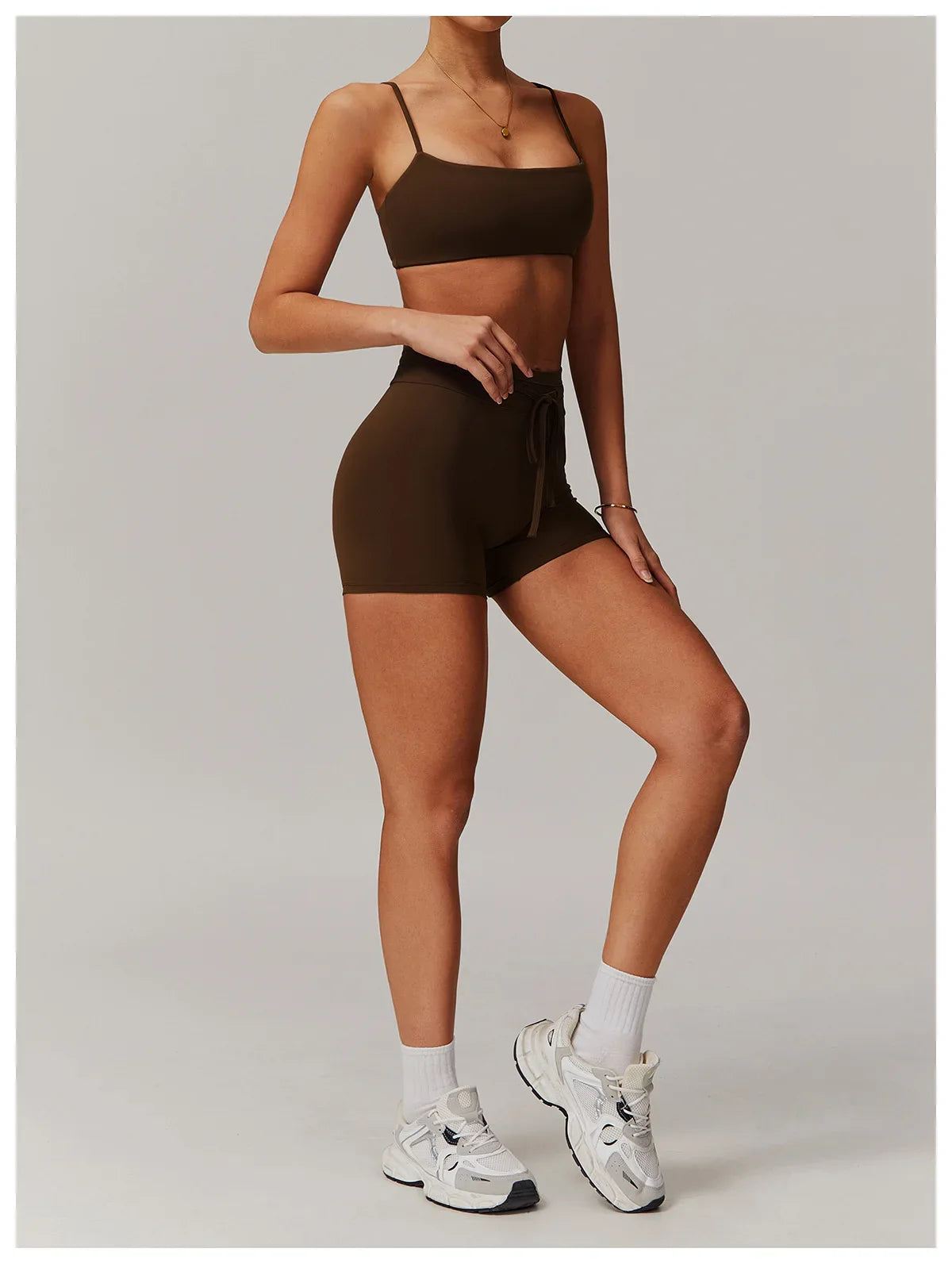 Ease Core Short – Bandeau Bra & Biker Set