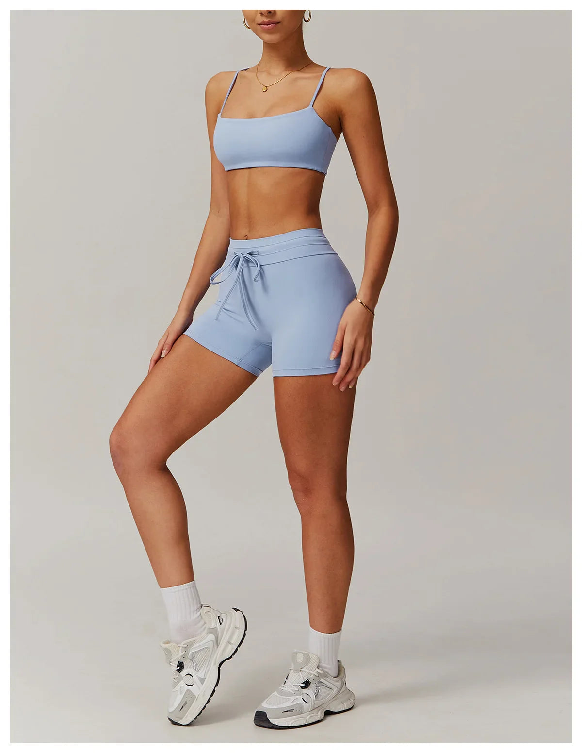 Ease Core Short – Bandeau Bra & Biker Set
