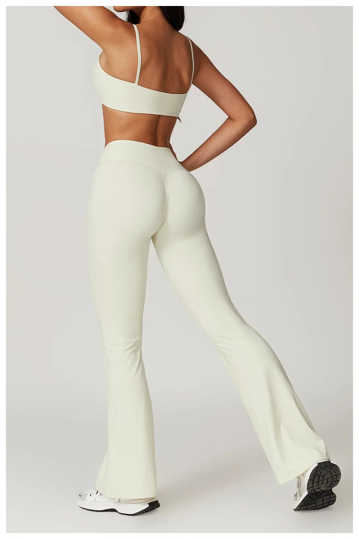 Lunair Flow – V-Waist Flare Set